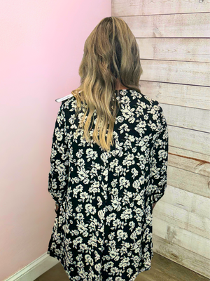 'Floral Muse" Black/White Floral Lizzy Cardigan