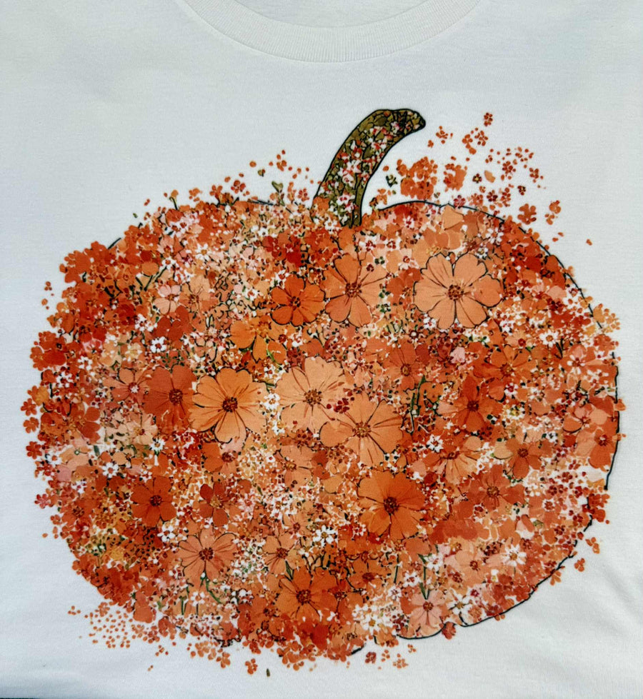 "Floral Pumpkin" Cream Graphic Tee